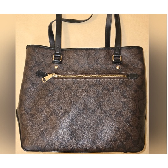 Coach Purse - Picture 2 of 6